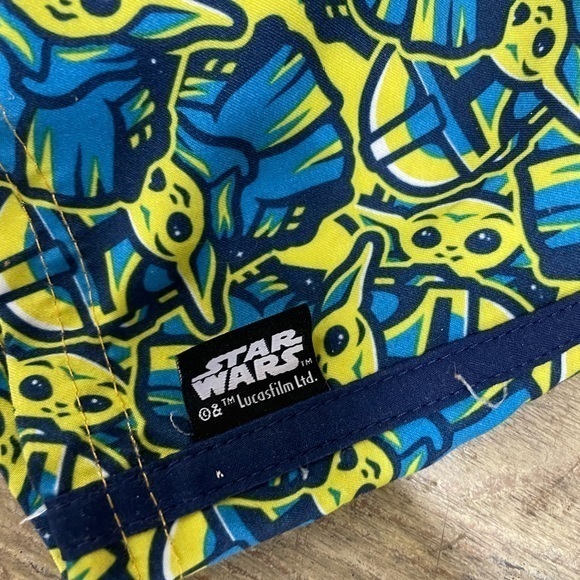 Star Wars:‎ The Mandalorian Swim Trunks - Picture 3 of 5